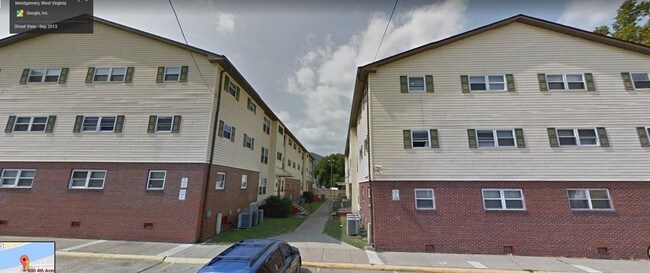 Foto del edificio - 800 4th Ave