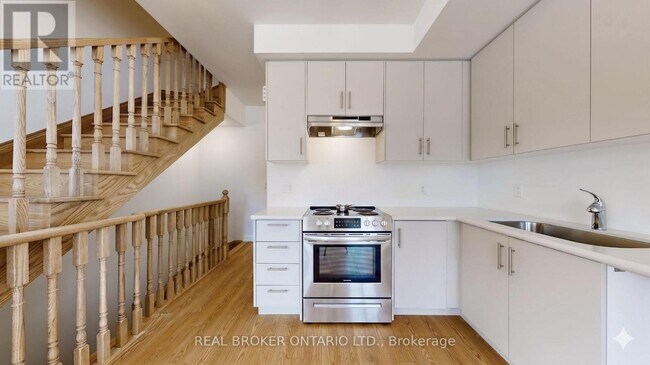 Photo du bâtiment - 15100 Yonge St