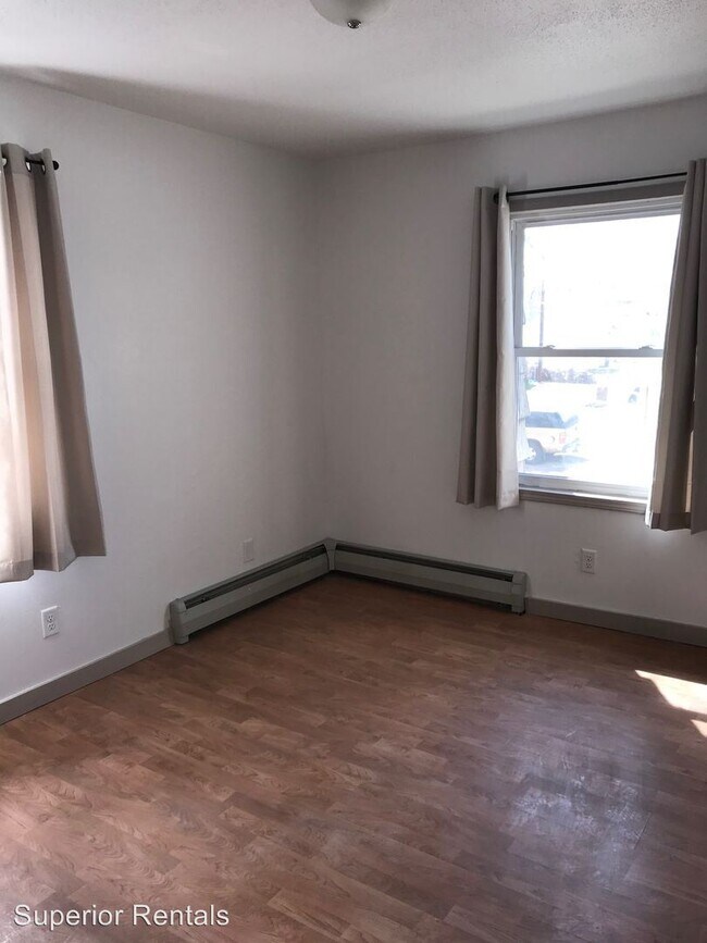 Foto del edificio - 401 N 1st St
