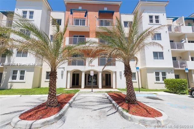 Foto principal - 11040 SW 196th St