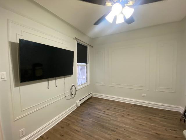 Foto principal - 1 bedroom in SUNNYSIDE NY 11104