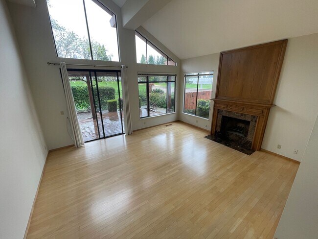 Building Photo - $4,575 - GORGEOUS 3 BEDROOM HOME IN BLACKHAWK