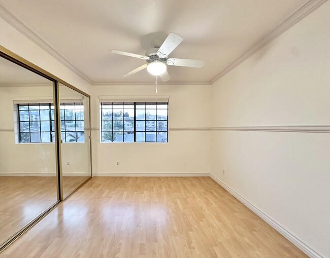 Guest bedroom - 4151 Hathaway Ave