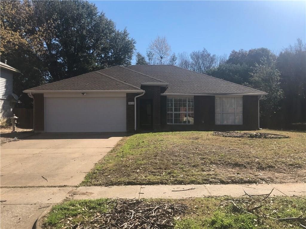 5215 Brettenmeadow Dr, Grapevine, TX 76051 House Rental in Grapevine