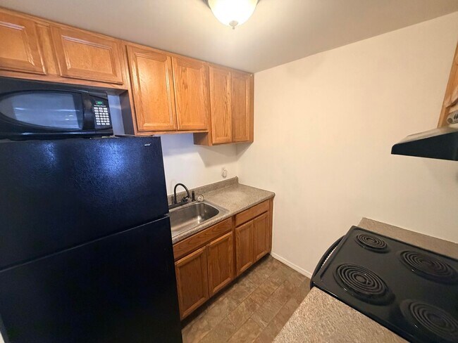 Foto del edificio - 285.5 Hudson Ave