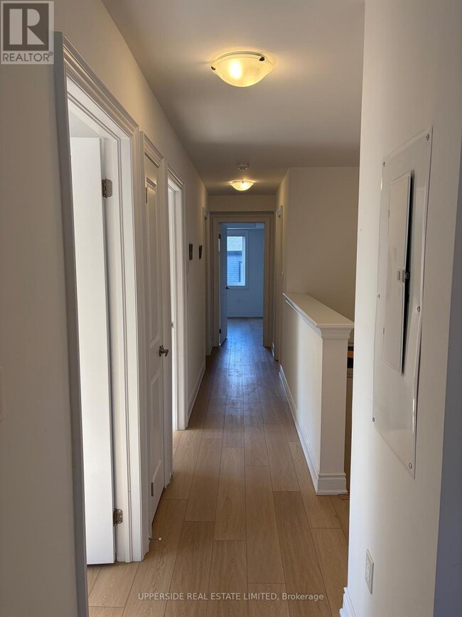 Building Photo - 51 Hay Ln.