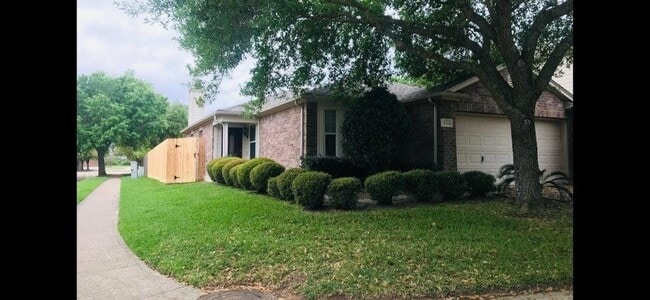 Foto del edificio - 10226 Antelope Alley