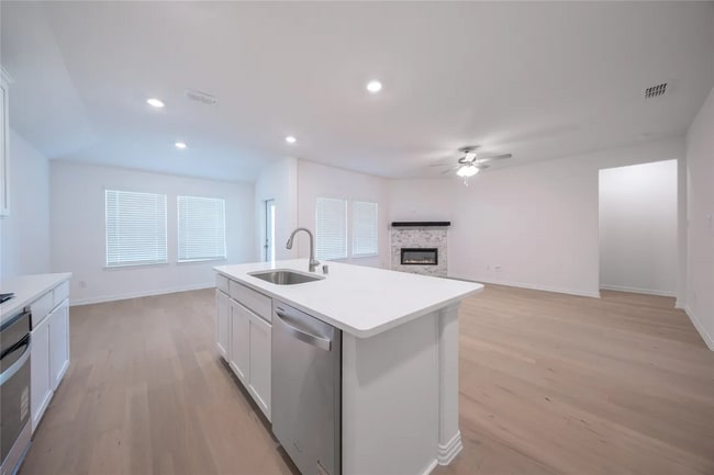 Building Photo - 1707 Blackbird Ln