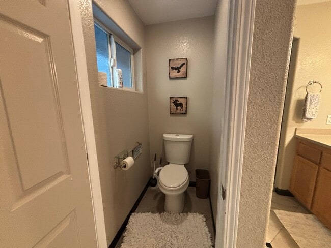 Building Photo - 5681 Manx Rd