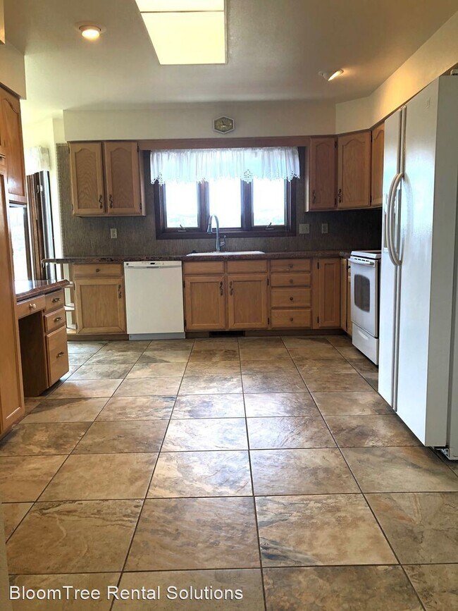 Building Photo - 3 br, 3.5 bath House - 1491 Copper Basin Road