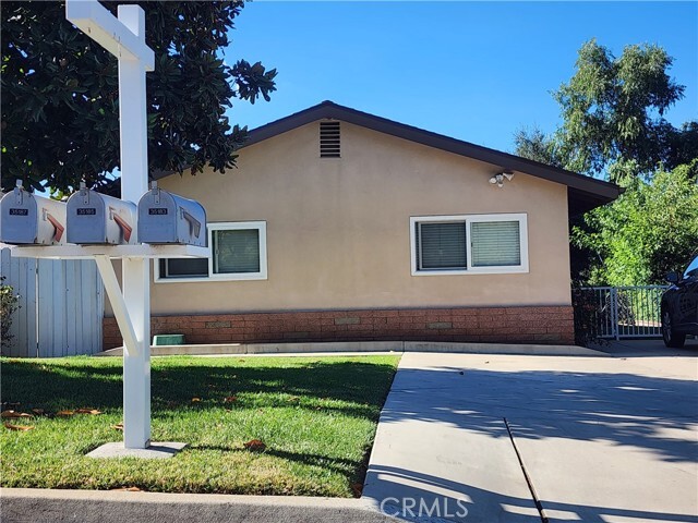 Foto principal - 35187 Ave C