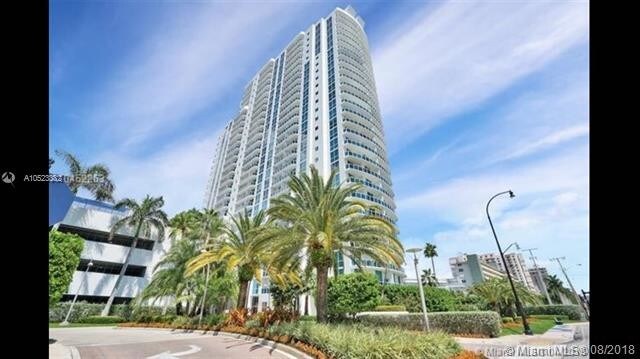 Building Photo - 1945 S Ocean Dr