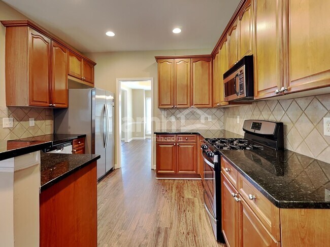 Foto del edificio - 423 Evans Mill Dr