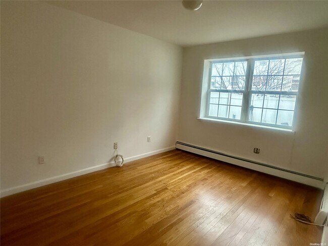 Building Photo - 174 Beach 97th St