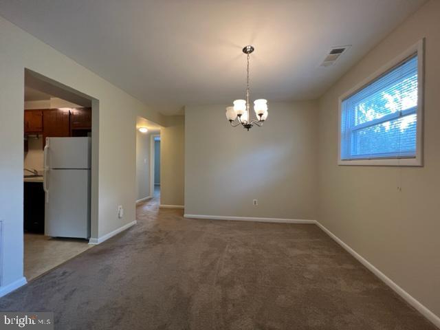 Building Photo - 4 Warren Lodge Ct