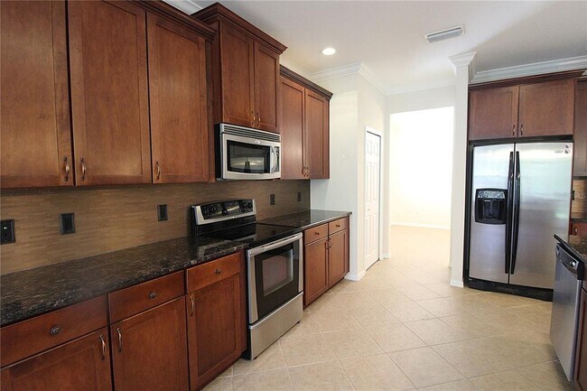 Building Photo - 6911 44th Terrace E