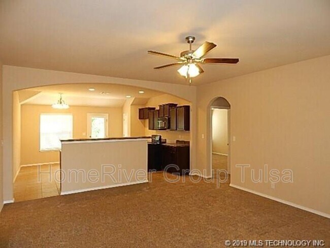 Foto del edificio - 7409 S Elder Ave
