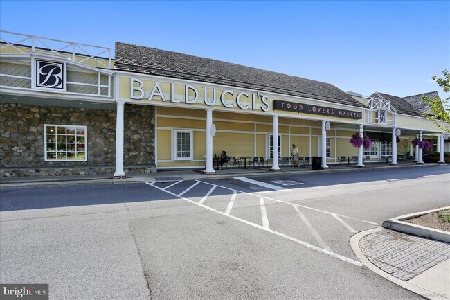 Building Photo - 10014 Clue Ct