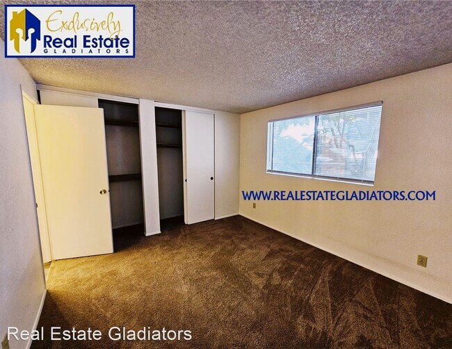 Building Photo - 1 br, 1 bath House - 110 SW 116th Street #A12