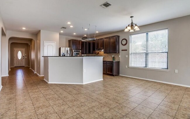 Foto del edificio - 8801 Capitol View Dr