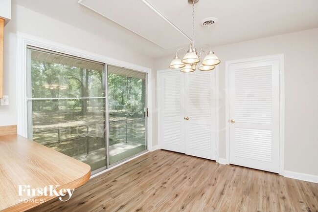 Building Photo - 4003 Broadacres Dr
