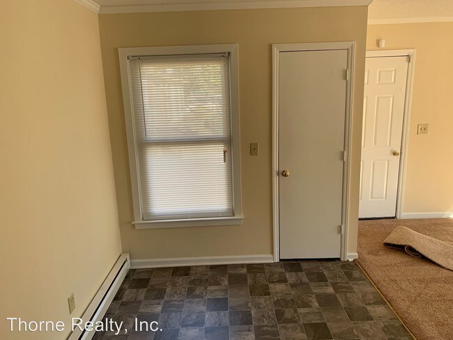 Foto del edificio - 2 br, 1 bath House - 1002 Elm Street