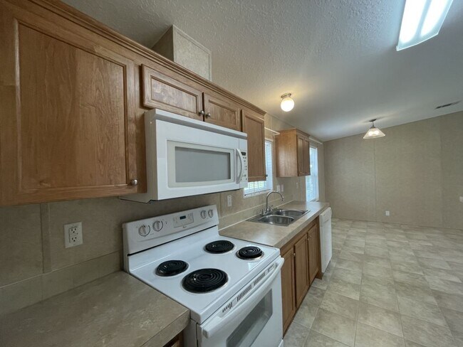 Foto del edificio - 36047 Citrus Blvd