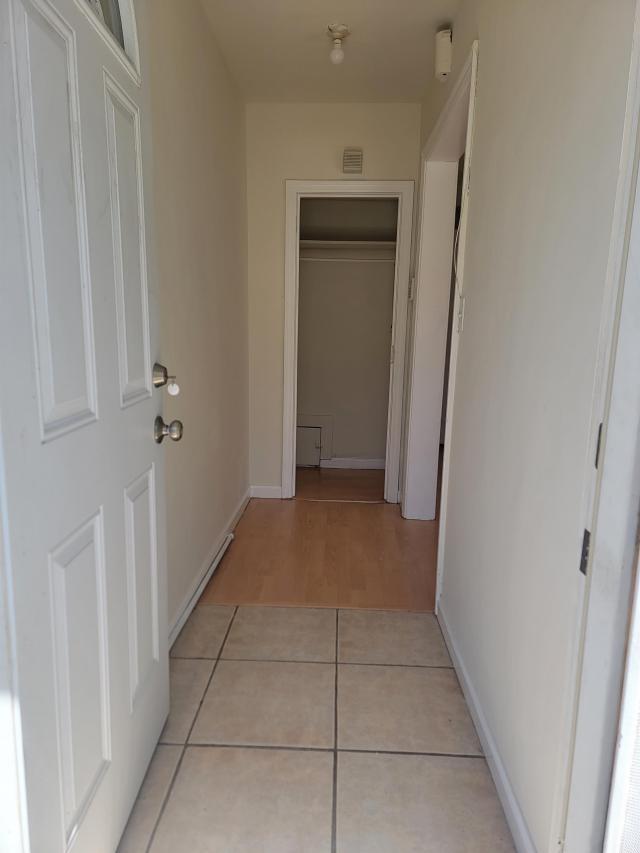 Building Photo - 1 bedroom in Oakland CA 94619