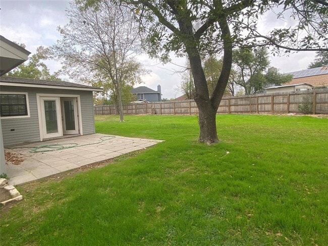 Foto del edificio - 1903 Terisu Cove