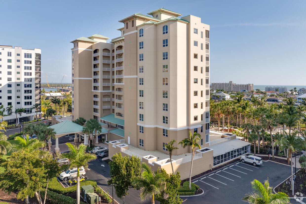 Foto principal - Manatee Bay at Waterside