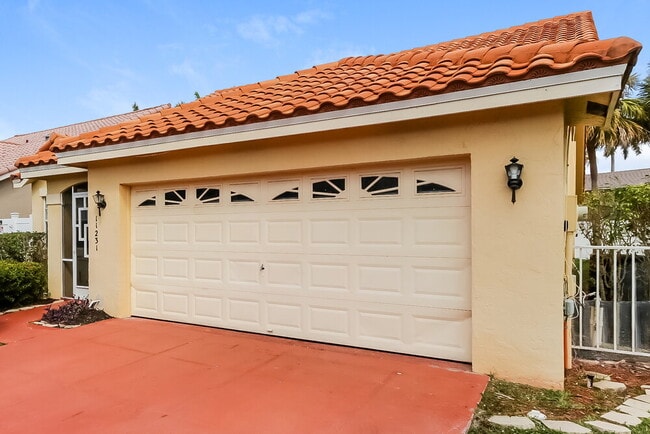 Foto del edificio - 11231 Jasmine Hill Cir