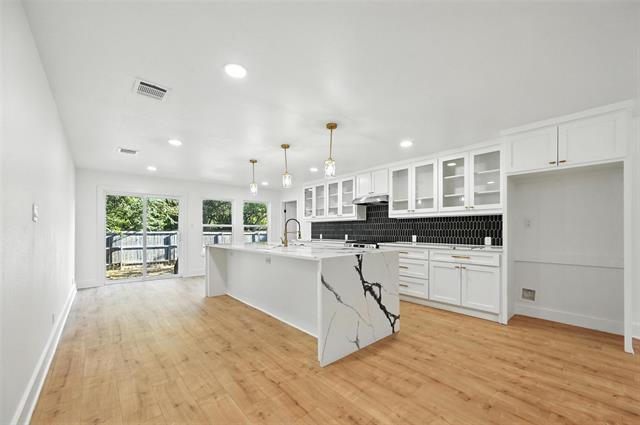 Foto del edificio - 508 W White Ave