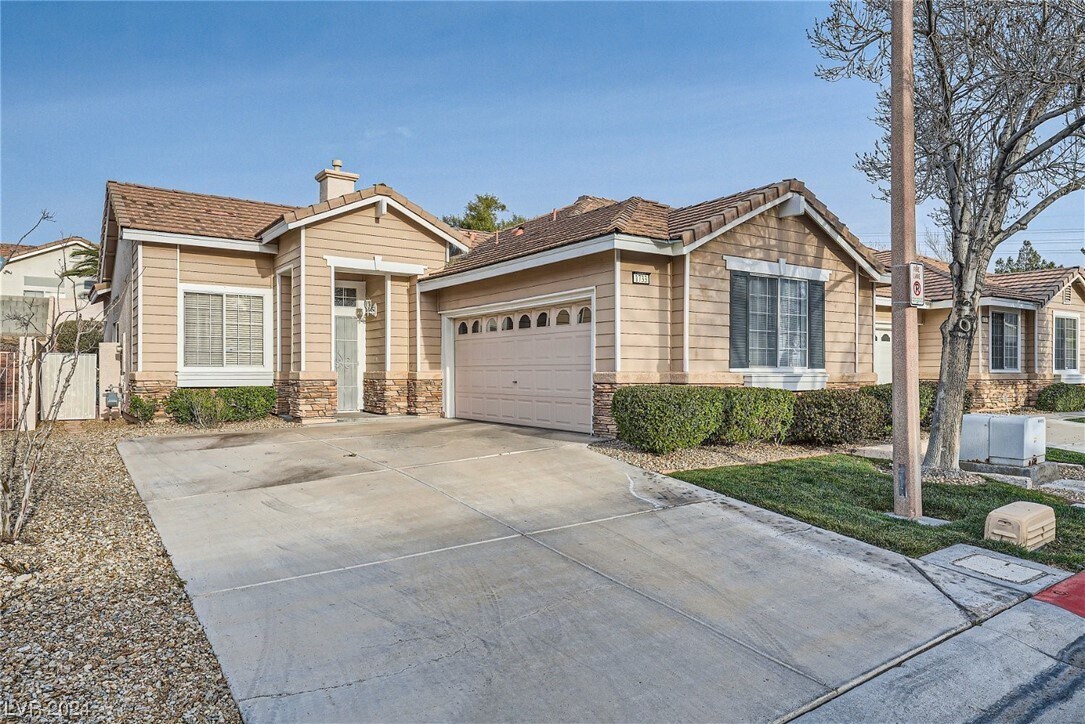 Primary Photo - 1733 Pacific Breeze Dr
