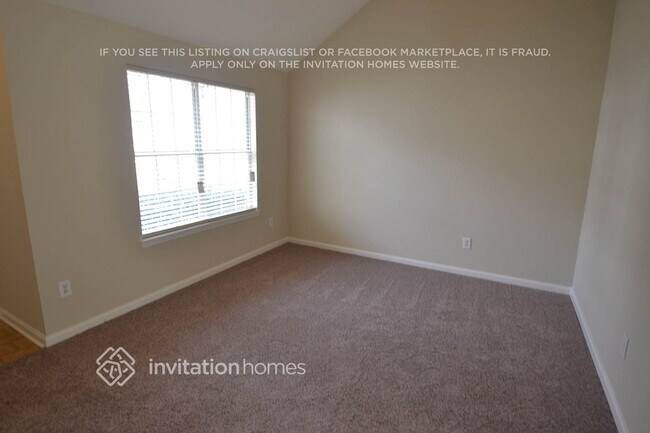 Building Photo - 3399 Columbia Crossing Dr