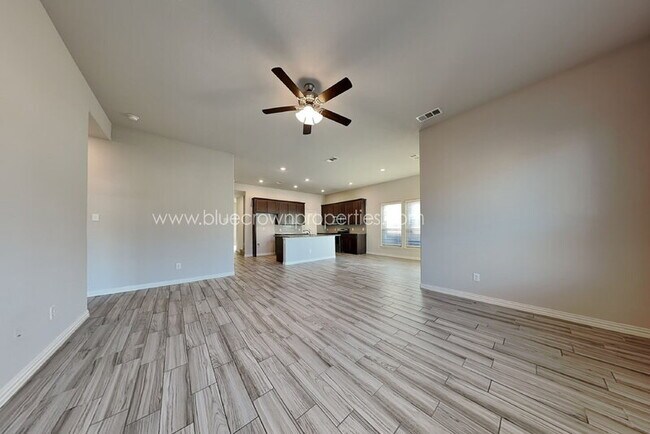 Building Photo - 273 Cisco Trl