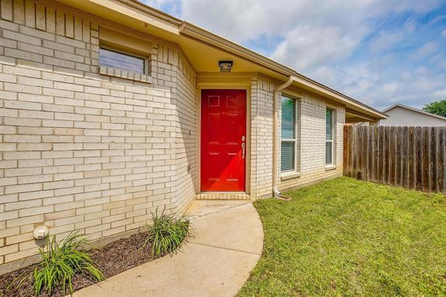 Foto del edificio - 1116 Boxwood Dr