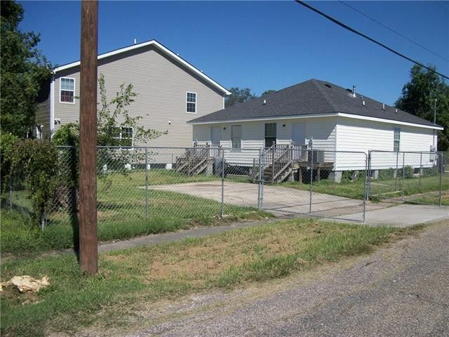 Foto del edificio - 4900 Pecan St