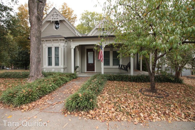 Building Photo - 4 br, 3 bath House - 425 Greenwood Ave