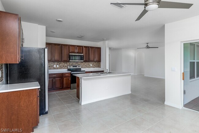 Foto del edificio - 2701 SW 4th Terrace