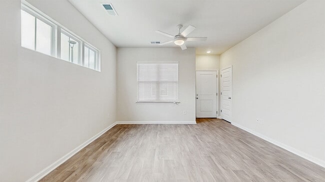 Interior Photo - Cottages at Ridgefield