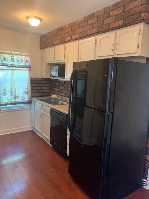 Foto del edificio - 558 Lincoln Ave