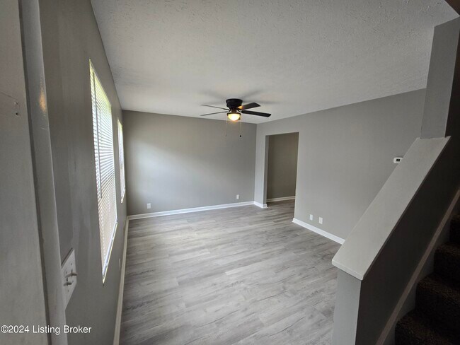 Foto del edificio - 11754 Tazwell Dr