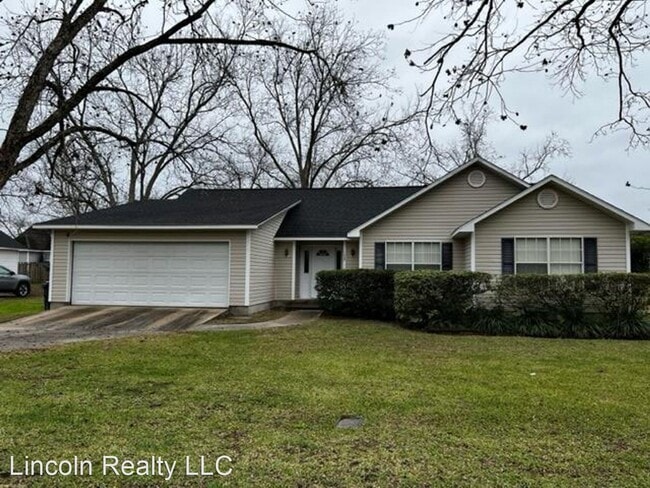 Building Photo - 3 br, 2 bath House - 122 Beaver Street*