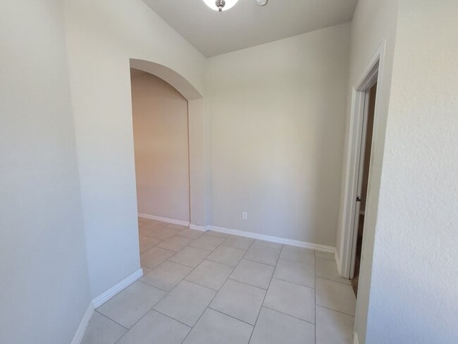 Building Photo - 2835 Tortuga Verde