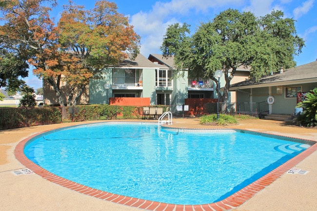 Building Photo - Cypress Cove