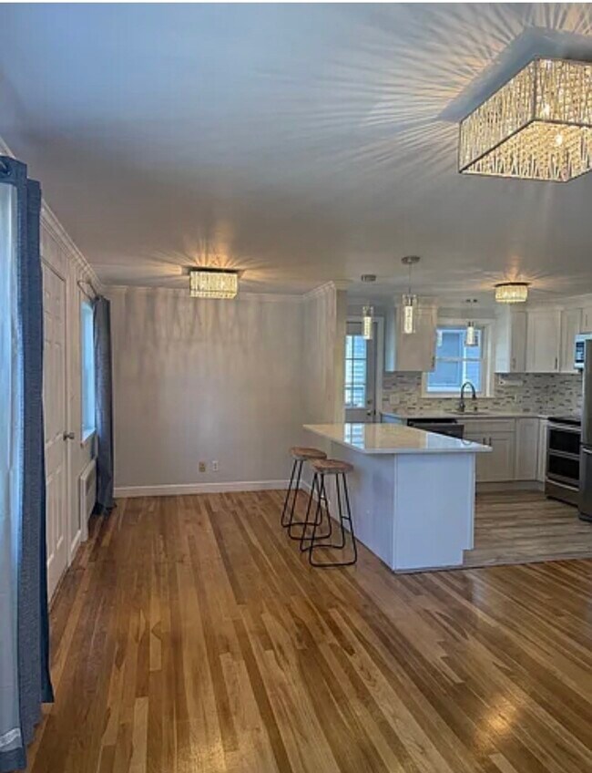 Foto del edificio - 128 Seminole Ave