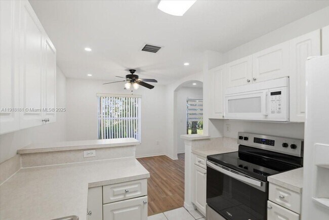 Foto del edificio - 2247 NW 171st Terrace