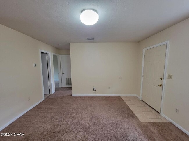 Foto del edificio - 3429 Orchard Wood Rd