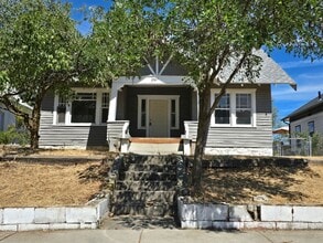 Building Photo - 2807 E 4th Ave