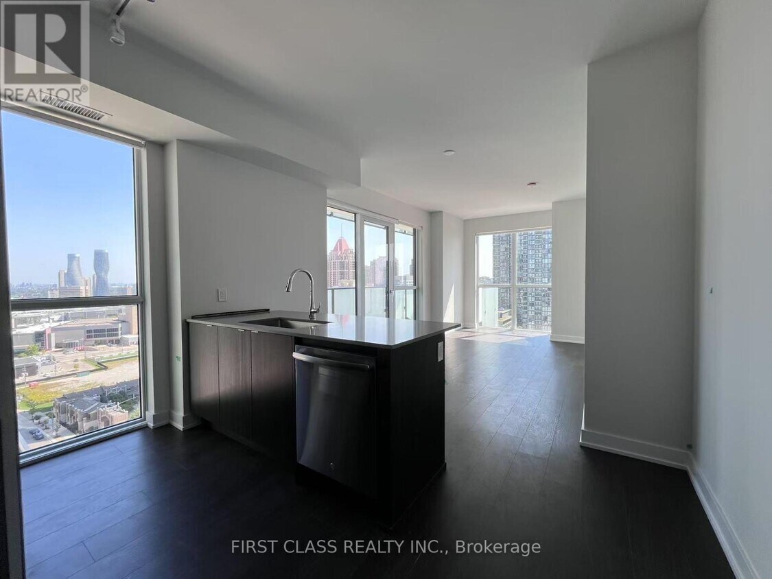 Primary Photo - 4130-4130 Parkside Village Dr